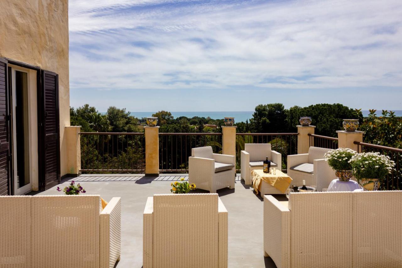 B&B Pirandello - Residence Villa Margherita 아그리젠토 외부 사진