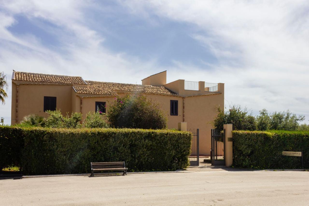 B&B Pirandello - Residence Villa Margherita 아그리젠토 외부 사진